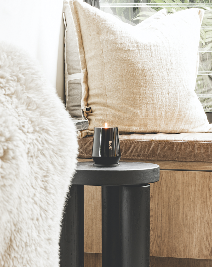 RAAD PEPPER & SILK CANDLE