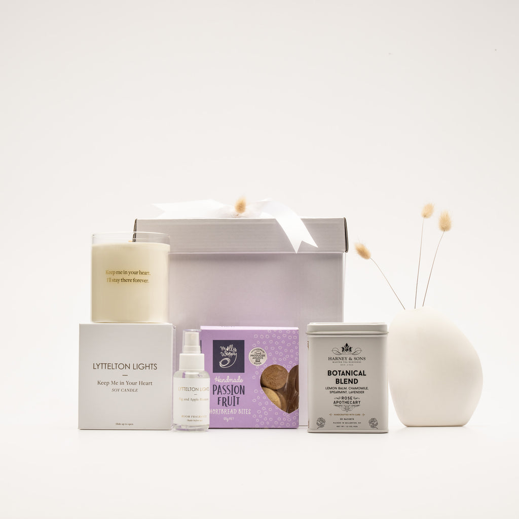 White Gift box - Tribute